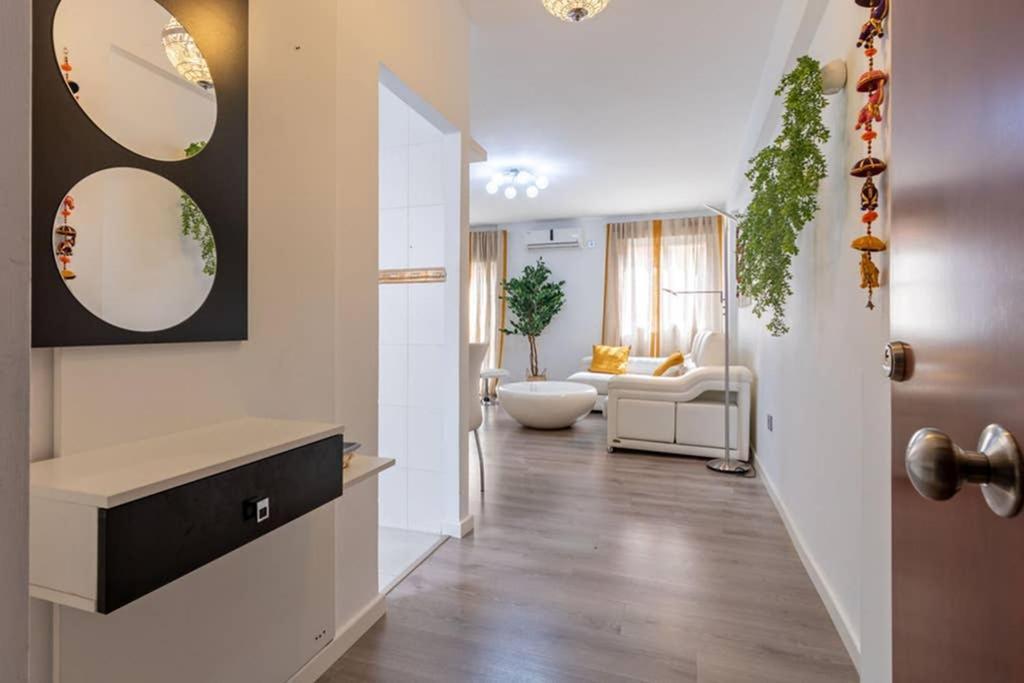 Triana Maestro Deluxe By Valcambre Appartement Sevilla Buitenkant foto